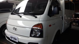 Selling 2nd Hand Hyundai H-100 2017 in Quezon City
