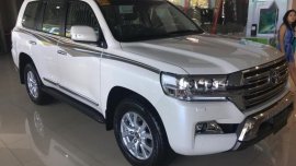 Selling Brand New Toyota Land Cruiser 2019 in Las Piñas