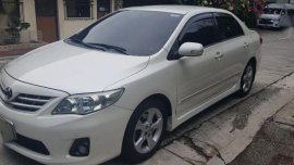 Sell 2nd Hand 2011 Toyota Altis Automatic Gasoline in Quezon City