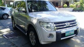 White Mitsubishi Pajero 2011 at 78000 km for sale