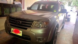 Selling Ford Everest 2013 in San Pedro