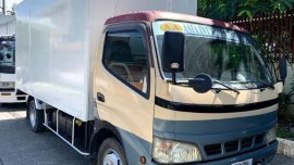 2nd Hand Isuzu Elf 2006 for sale in Pasig