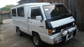 Selling 2nd Hand Mitsubishi L300 1996 in Candaba