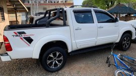 Selling Toyota Hilux 2015 at 40000 km in Santiago