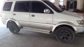 2nd Hand Isuzu Crosswind 2005 at 130000 km for sale