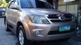 Selling Toyota Fortuner 2006 Automatic Gasoline in Bacoor