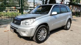 2nd Hand Toyota Rav4 2004 Automatic Gasoline for sale in Valenzuela