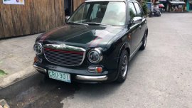 Selling Nissan Verita 2000 Automatic Gasoline in Santa Rosa