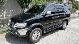 Sell 2nd Hand 2011 Isuzu Crosswind at 100000 km in Valenzuela