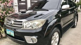 Black Toyota Fortuner 2011 at 58000 km for sale in Paranaque
