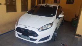 Selling 2nd Hand Ford Fiesta 2014 in Paniqui