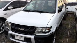 Selling 2nd Hand Isuzu Crosswind 2017 in Cainta