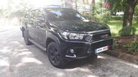 Sell 2nd Hand 2017 Toyota Hilux at 35000 km in Quezon City