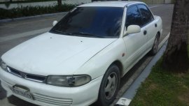 Sell White 1995 Mitsubishi Lancer in Mandaue