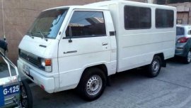 Sell 2nd Hand 2002 Mitsubishi L300 at 110000 km in Manila