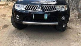Black Mitsubishi Montero Sport 2010 at 73000 km for sale