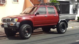 Selling Toyota Hilux 1995 at 130000 km in Manila