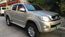 2nd Hand Toyota Hilux 2011 for sale in Quezon City