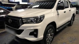 Selling Brand New Toyota Hilux 2019 in Meycauayan