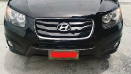 Selling Black Hyundai Santa Fe 2010 in Manila