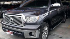 Selling 2nd Hand Toyota Tundra 2012 in Pasig
