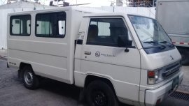 Sell 2nd Hand 2013 Mitsubishi L300 Manual Diesel at 130000 km in Parañaque