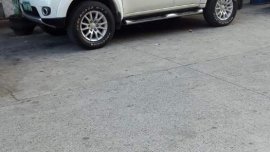 Sell 2nd Hand 2013 Mitsubishi Montero Sport Manual Diesel at 65000 km in Manila