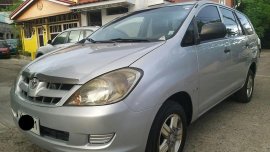 2nd Hand Toyota Innova 2005 Manual Diesel for sale in Meycauayan