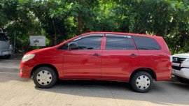 Selling Red Toyota Innova 2016 at 17000 km in Quezon City