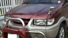 Selling 2nd Hand Isuzu Crosswind 2002 in Bacoor