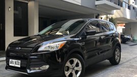 2nd Hand Ford Escape 2015 at 48000 km for sale