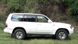 Selling 2nd Hand Toyota Land Cruiser 2004 in Davao City
