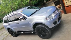 Selling Mitsubishi Montero 2012 at 70000 km in Malolos