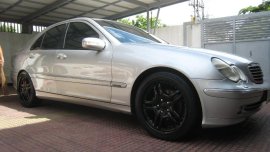 Sell 2nd Hand 2001 Mercedes-Benz C200 Automatic Gasoline at 70000 km in Manila