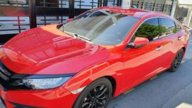 Selling 2nd Hand Honda Civic 2018 Automatic Gasoline at 12000 km in Makati