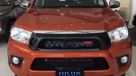 Selling Brand New Toyota Hilux 2019 Automatic Diesel in Manila