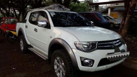 Selling 2nd Hand Mitsubishi Strada 2012 Manual Diesel at 80000 km in Mandaue