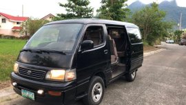Sell 2nd Hand Toyota Hiace Van in Santo Tomas