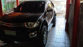 Selling 2nd Hand Mitsubishi Strada 2011 in Consolacion