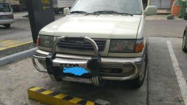 2nd Hand Toyota Revo 2000 for sale in Parañaque