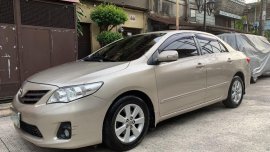 2nd Hand Toyota Corolla Altis 2012 at 60000 km for sale in Manila