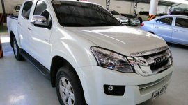 Selling White Isuzu D-Max 2016 at 8000 km in San Francisco