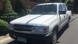 2nd Hand Toyota Hilux 2003 Manual Diesel for sale in Cebu City