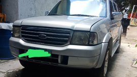 Selling Ford Everest 2005 Automatic Diesel in Quezon City