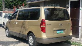 2nd Hand Hyundai Starex 2010 at 116000 km for sale in Caloocan