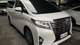 Pearl White Toyota Alphard 2016 at 15000 km for sale