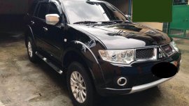 Sell 2nd Hand 2011 Mitsubishi Montero Sport Automatic Diesel at 69000 km in Caloocan