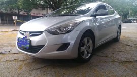 Selling Silver 2013 Hyundai Elantra