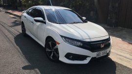 Sell 2nd Hand 2016 Honda Civic Automatic Gasoline at 11000 km in Quezon City