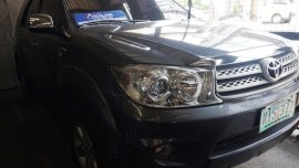 Grey Toyota Fortuner 2011 for sale in Manila 